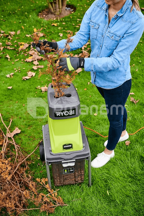 დასაქუცმაცებელი ბაღის დანით Ryobi RSH2545B 2500W