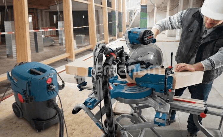ტორსული ხერხი Bosch Professional GCM 12 GDL 2000W