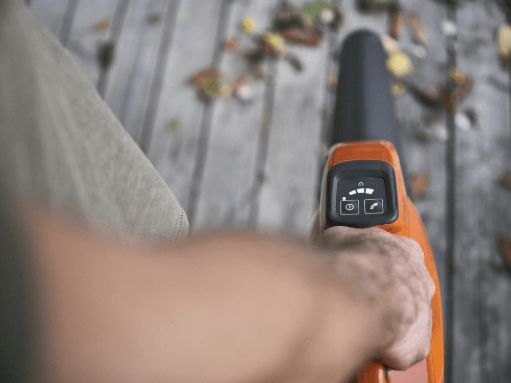 ჰაერსაბერი აკუმულატორის Husqvarna 120IB 1x4ah
