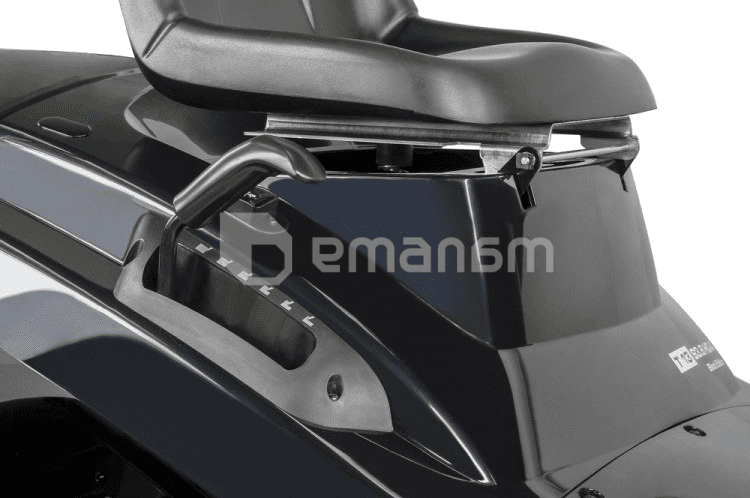 გაზონის საკრეჭი ტრაქტორი AL-KO T 15-93.9 HD-A Black Edition 7700W