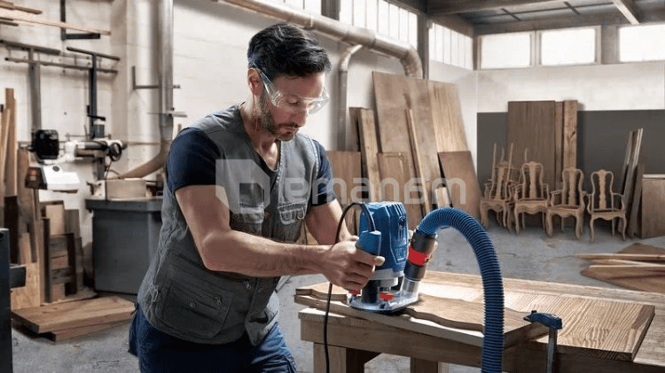ფრეზერი Bosch GOF 130 Professional 1300W (06016B7000)