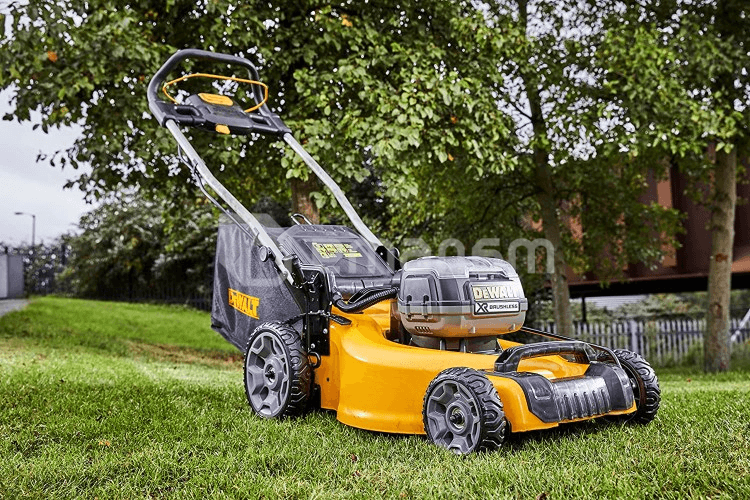 გაზონის აკუმულატორის საკრეჭი DeWalt DCMW564P2-QW 18/36V