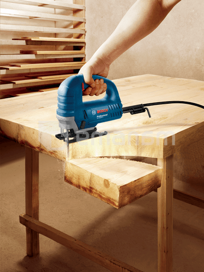 ბეწვა ხერხი Bosch GST 8000 E Professional 710W (060158H000)